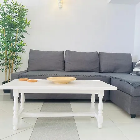 Apartamento Studio Sea Front View & Pool *
